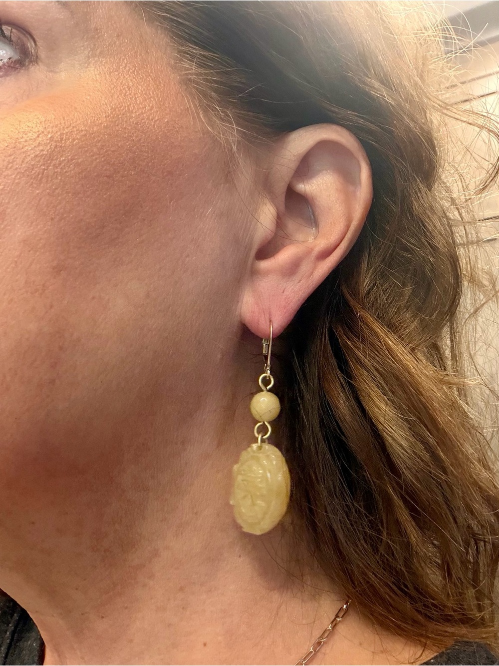 Cabi Gold-Tone Cameo Beige Drop Earrings - Women Jewelry like new